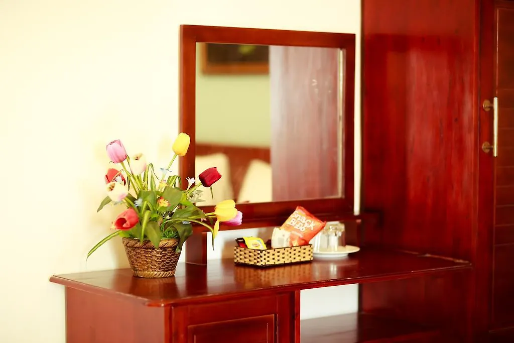 Xuan Hung Hotel Da Nang 2*,  Vietnam
